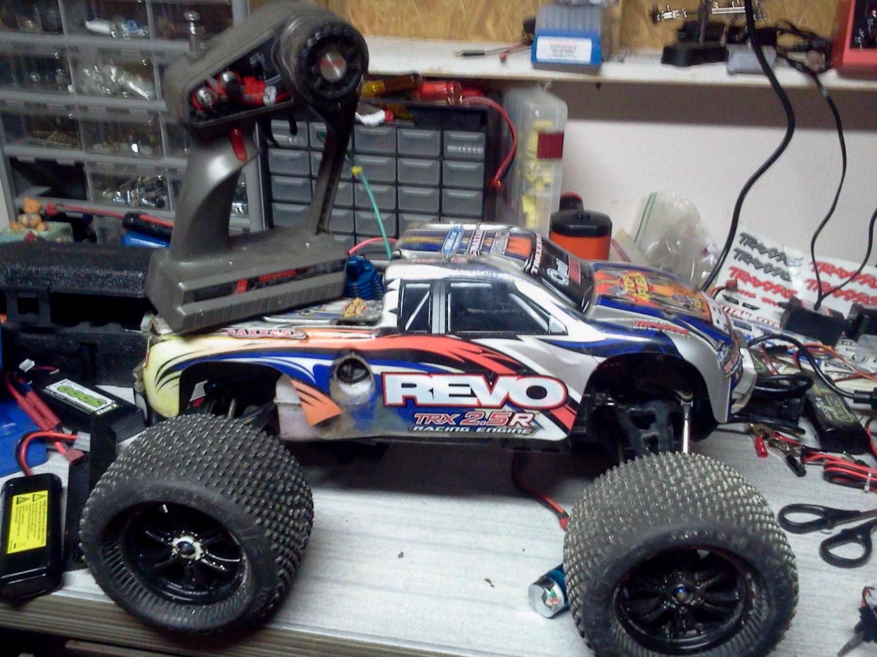 traxxas e revo 2.0 6s