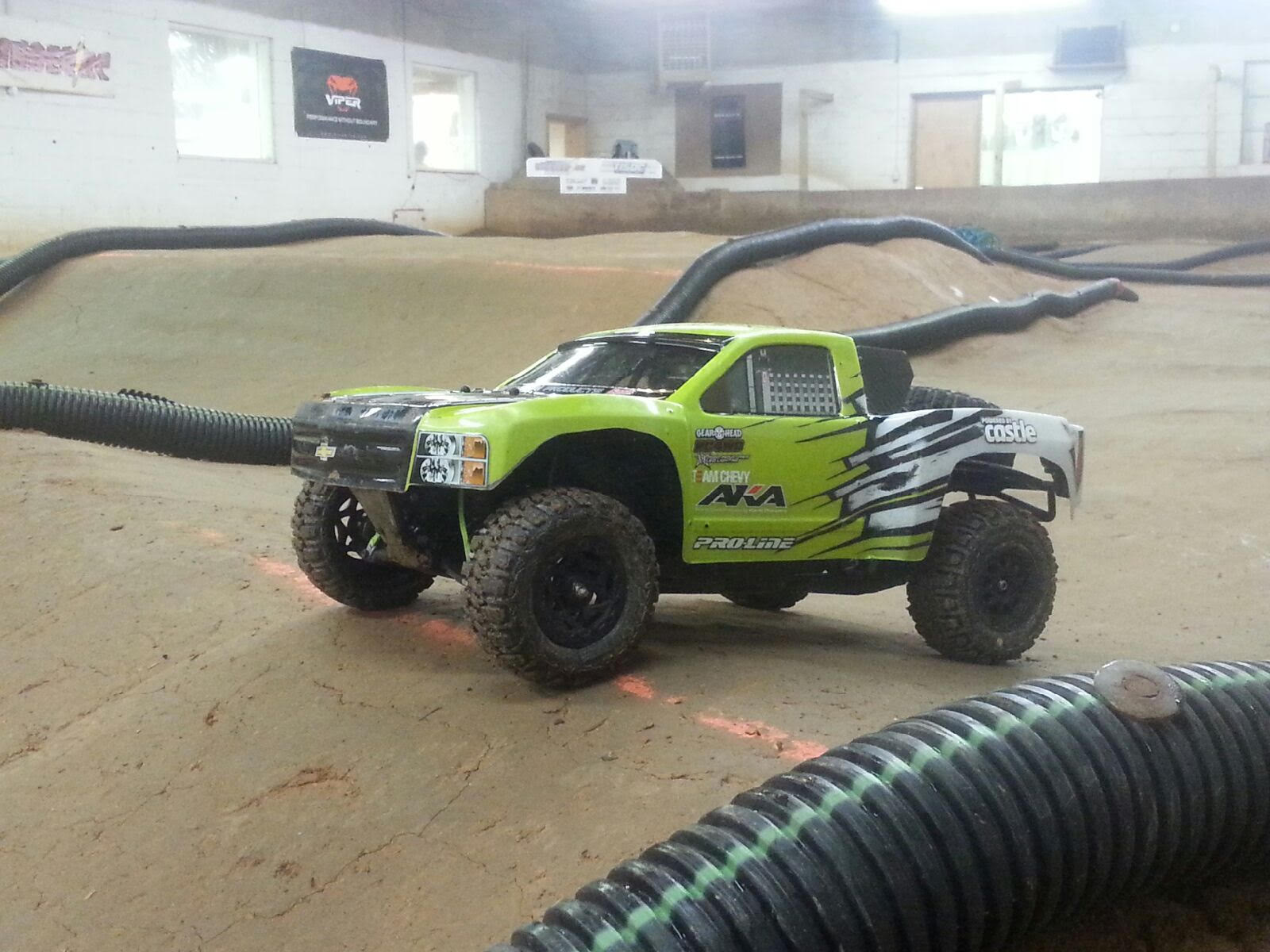 axial yeti trophy truck conversion