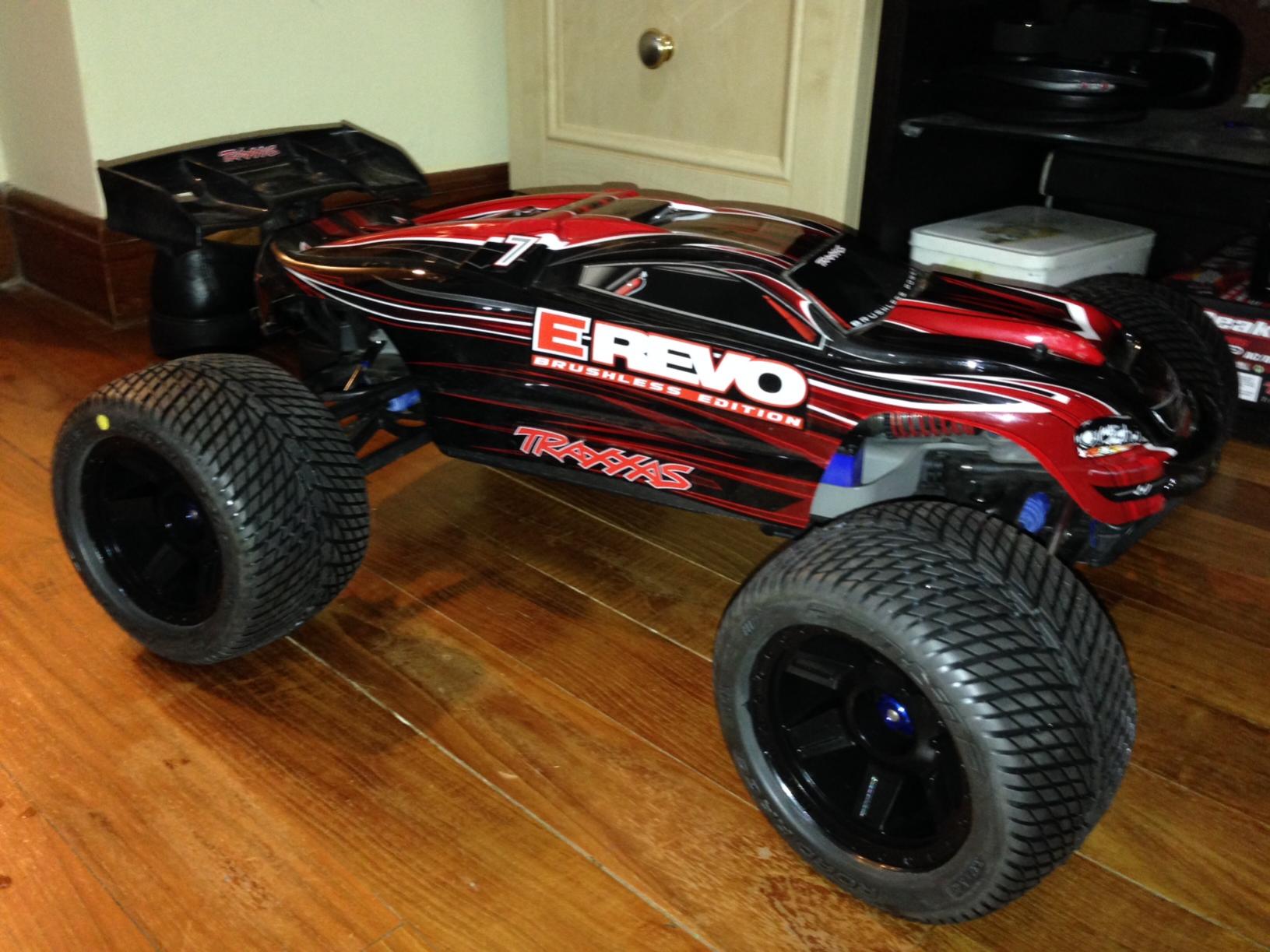 Traxxas E-Revo 1/10 Scale Brushless with Upgrades - R/C Tech Forums